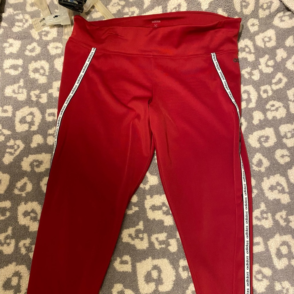 Adidas leggings